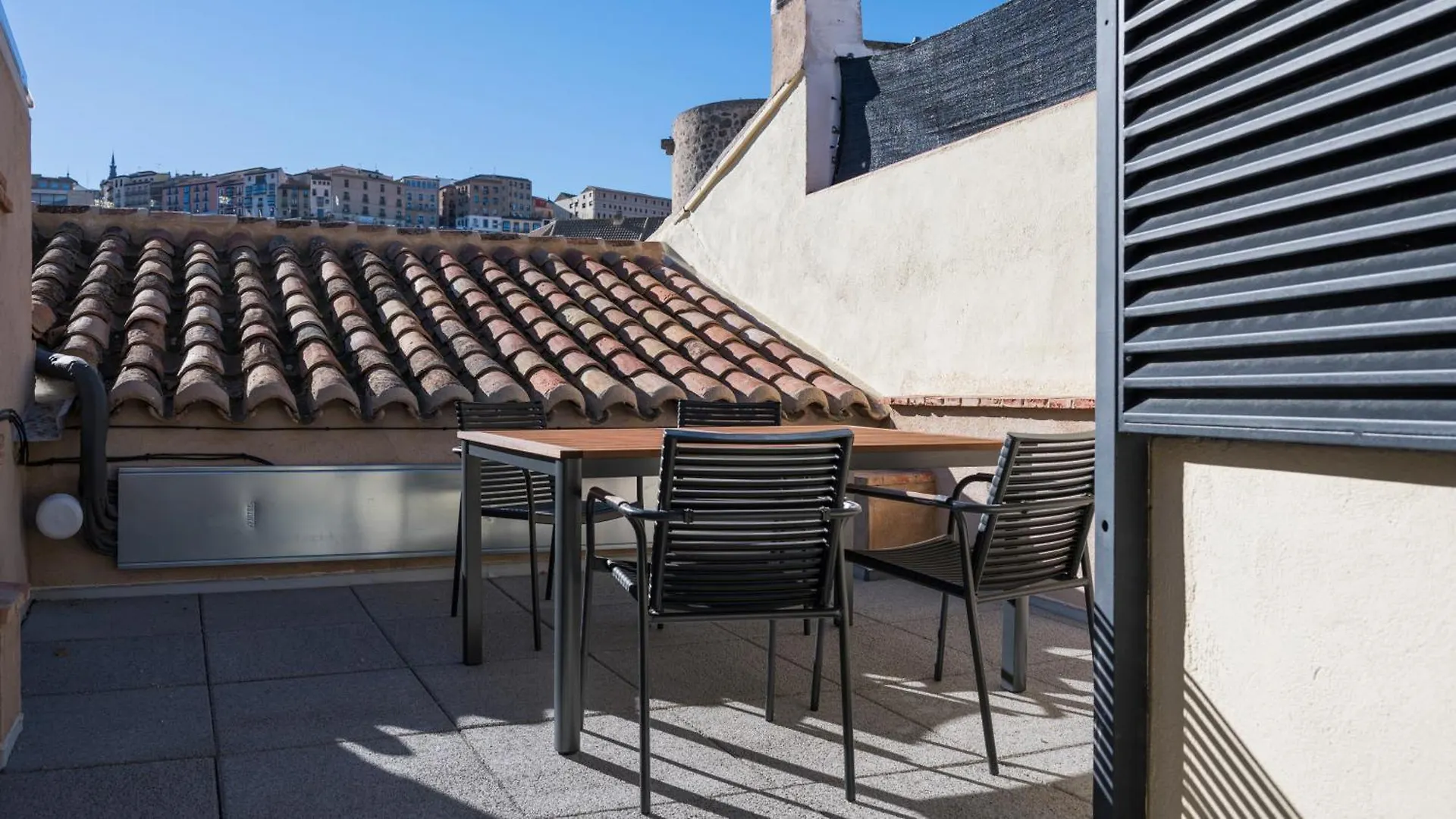 Granadal - Apartamentos Aloha Toledo Lägenhet
